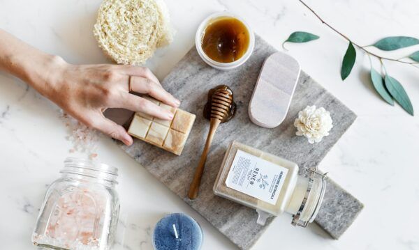 Natural Coconut Cleansing Oil - Image 2